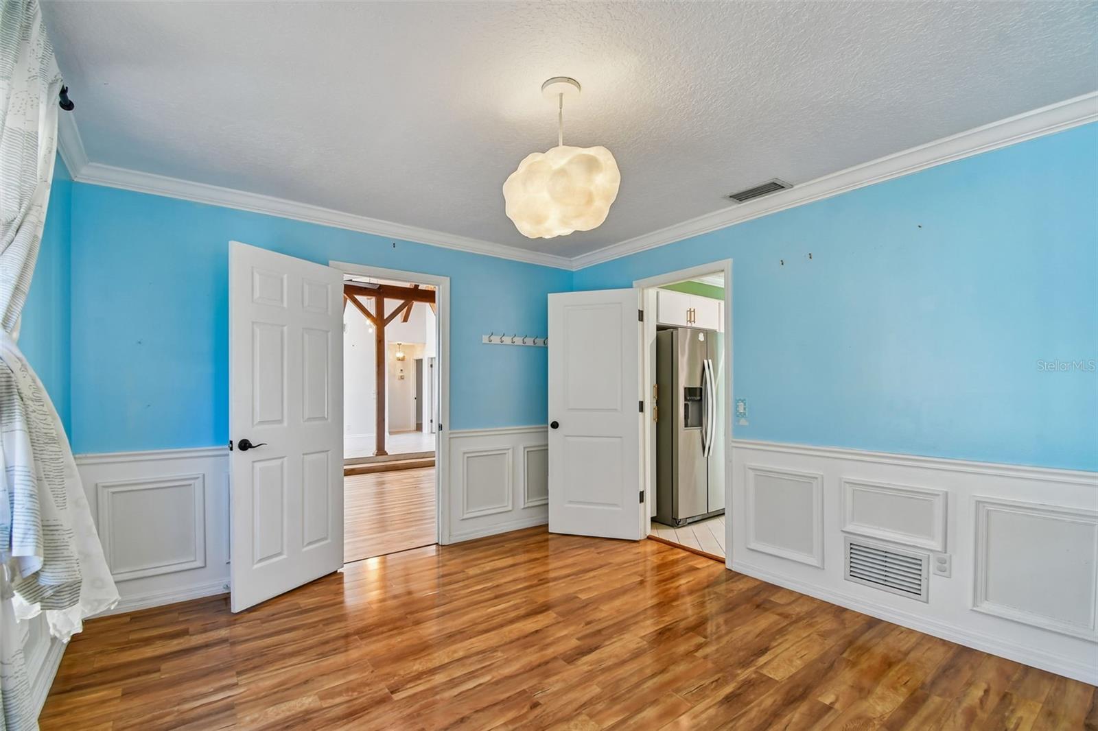 Image 53 of 98 For 238 Crooked Tree Trail