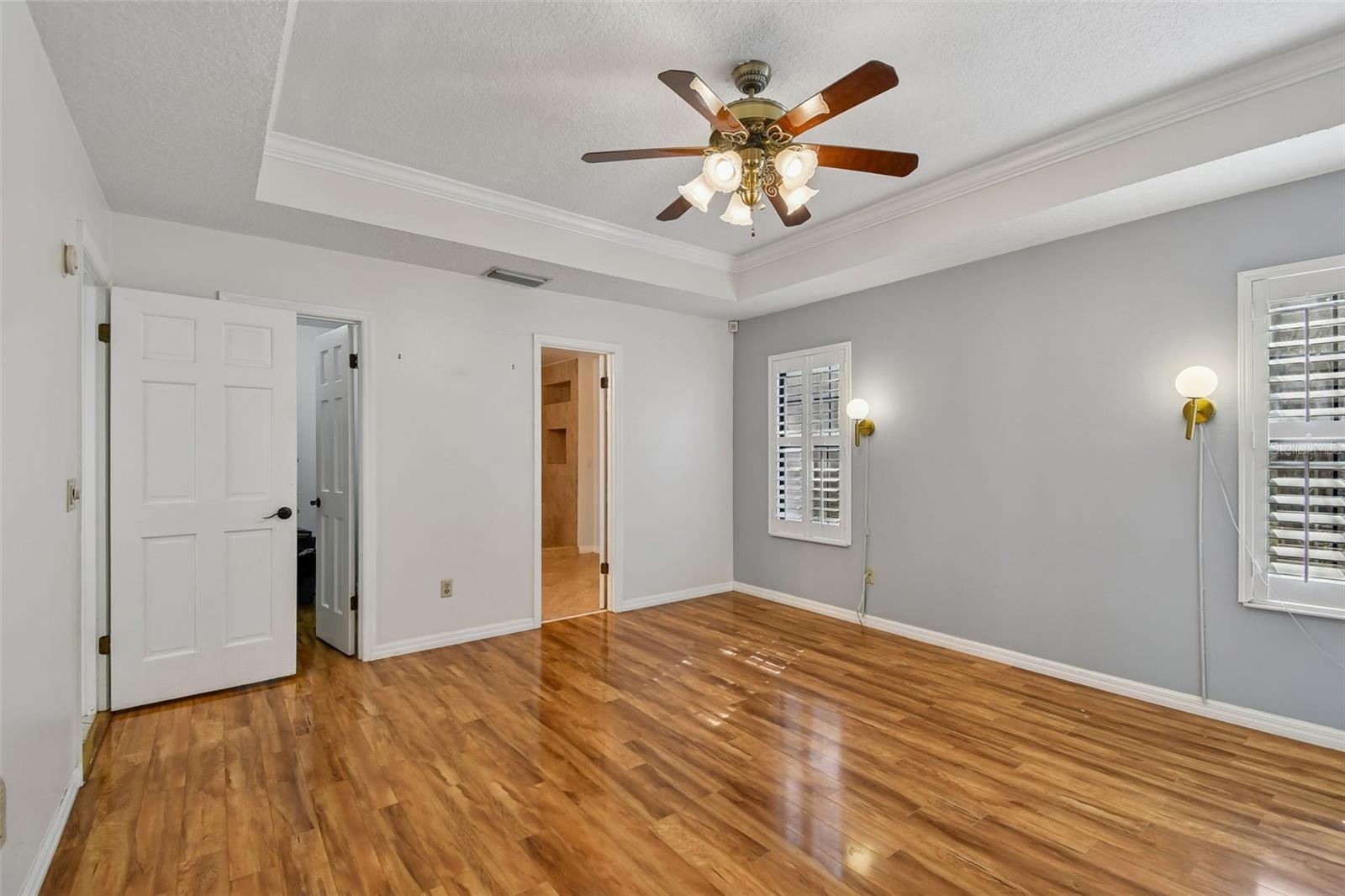 Image 60 of 98 For 238 Crooked Tree Trail