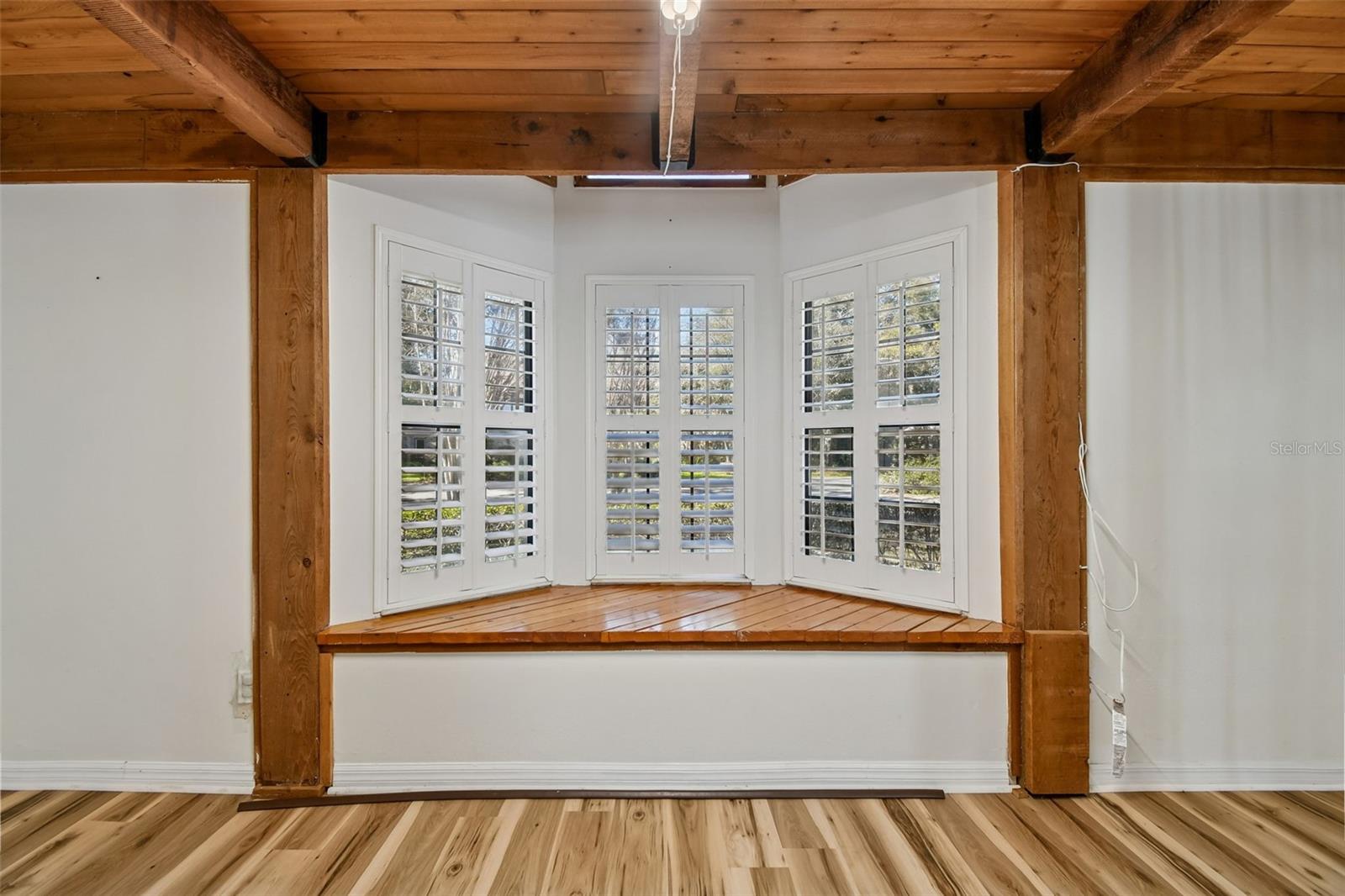 Image 72 of 98 For 238 Crooked Tree Trail