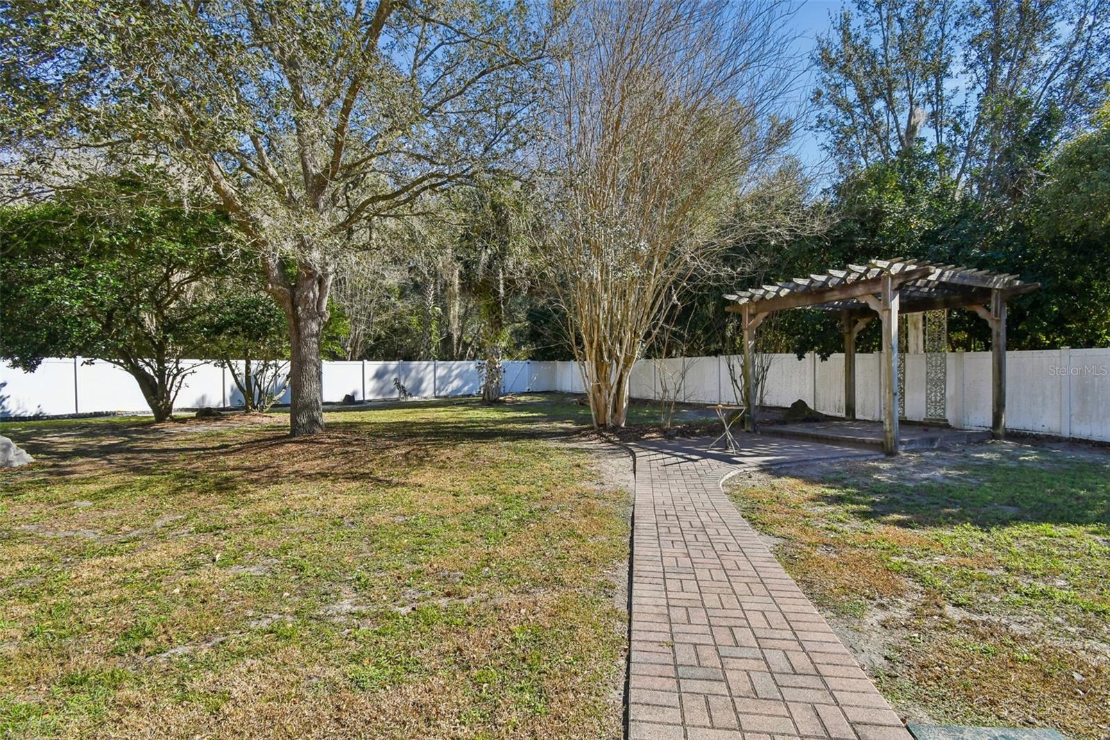 Image 75 of 98 For 238 Crooked Tree Trail