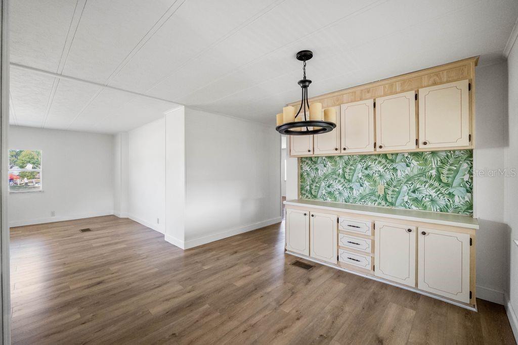 Image 23 of 30 For 3648 Fox Ridge Boulevard