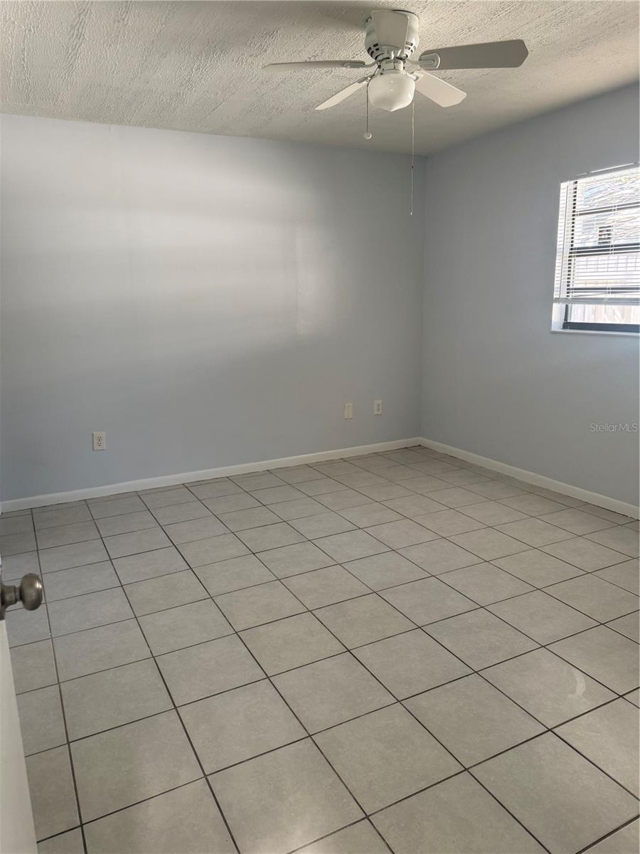 Image 5 of 12 For 950 Beltrees Street