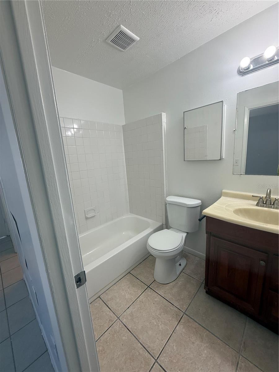 Image 7 of 12 For 950 Beltrees Street