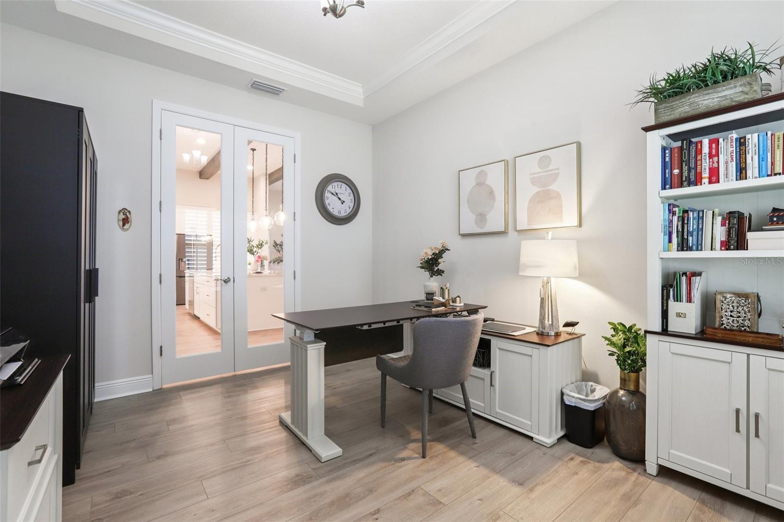 Image 27 of 93 For 11263 Rustic Timber Loop