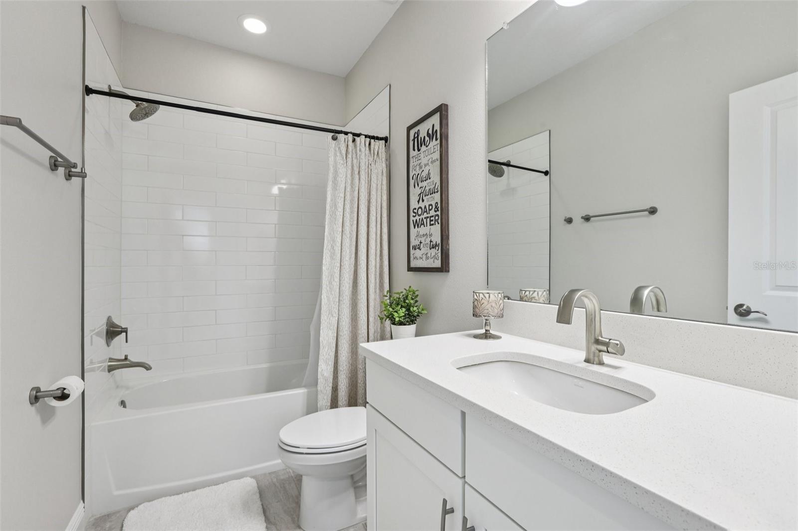 Image 36 of 93 For 11263 Rustic Timber Loop