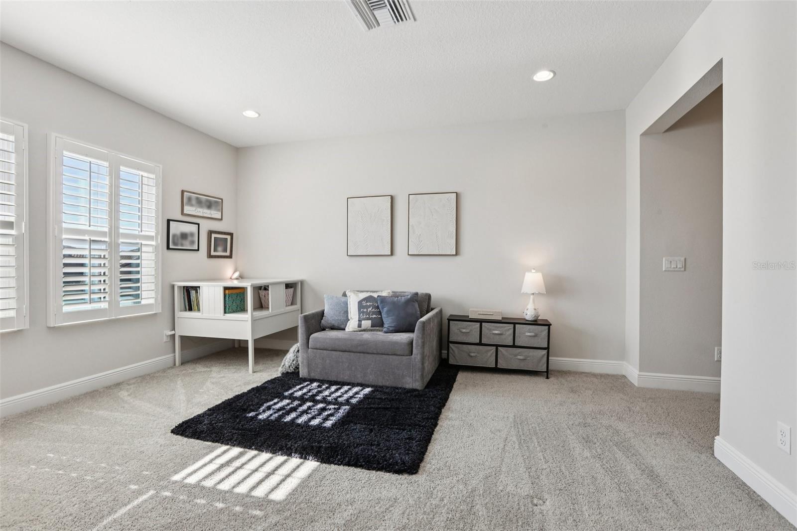 Image 40 of 93 For 11263 Rustic Timber Loop