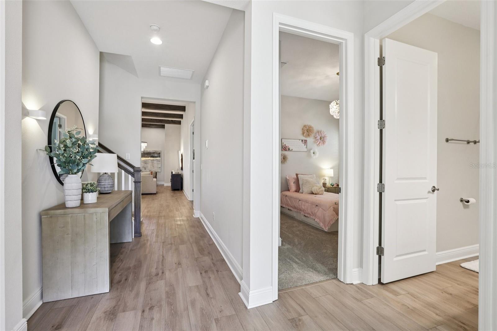 Image 52 of 93 For 11263 Rustic Timber Loop