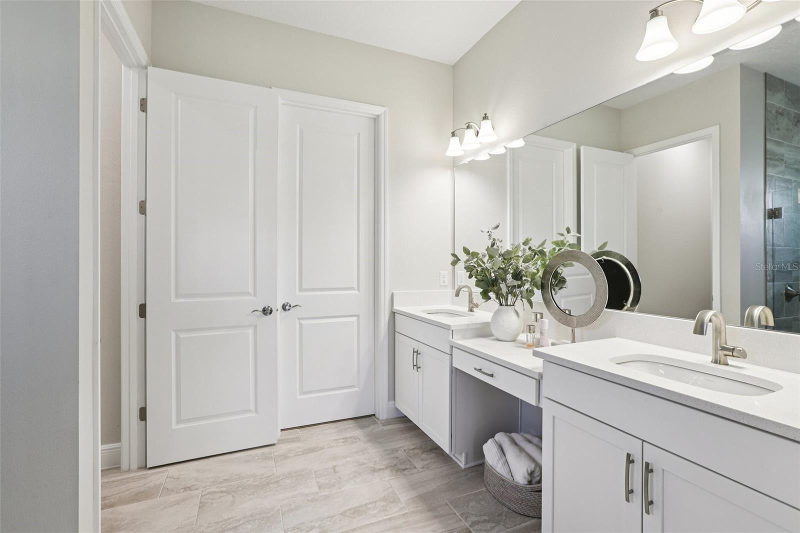 Image 61 of 93 For 11263 Rustic Timber Loop