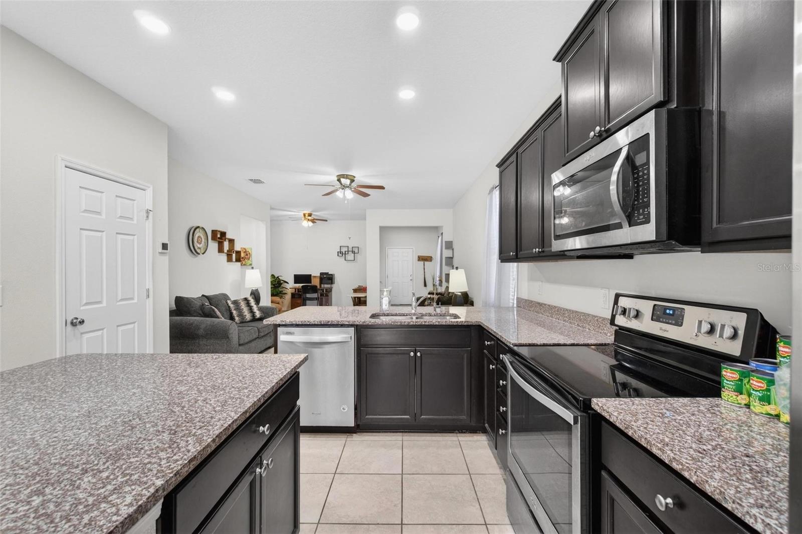 Image 12 of 30 For 1712 Passage Key Lane