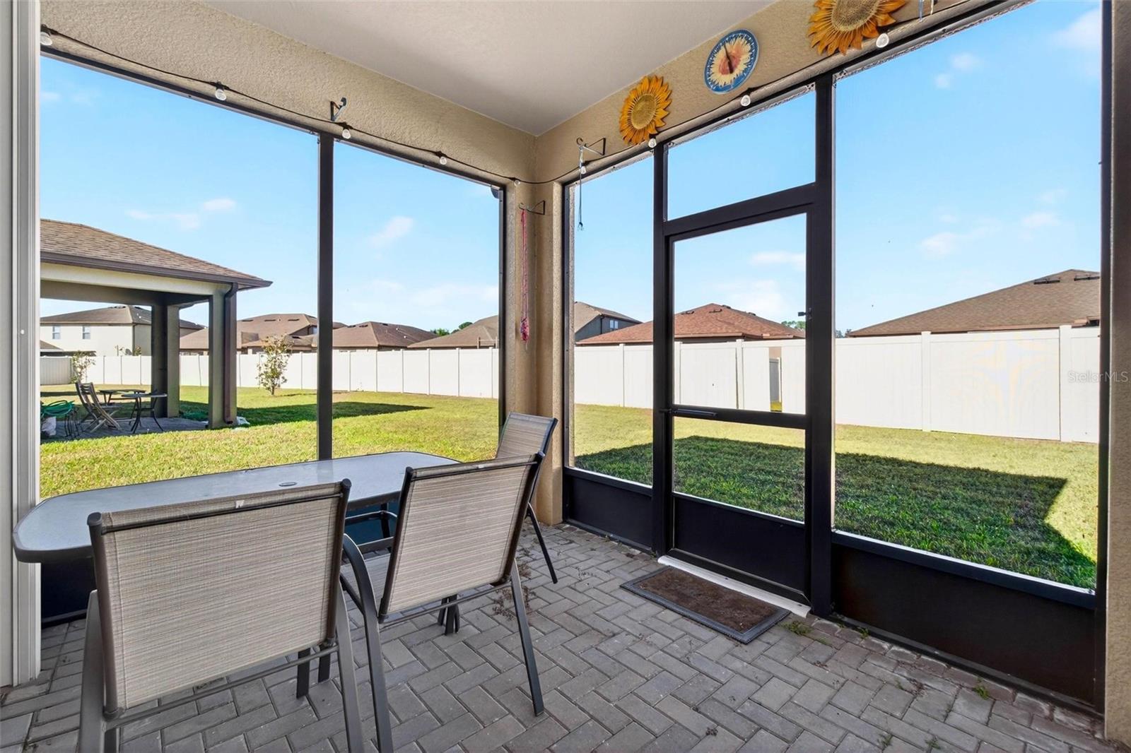 Image 23 of 30 For 1712 Passage Key Lane