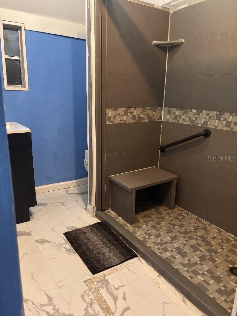 Image 16 of 19 For 16975 249th Avenue