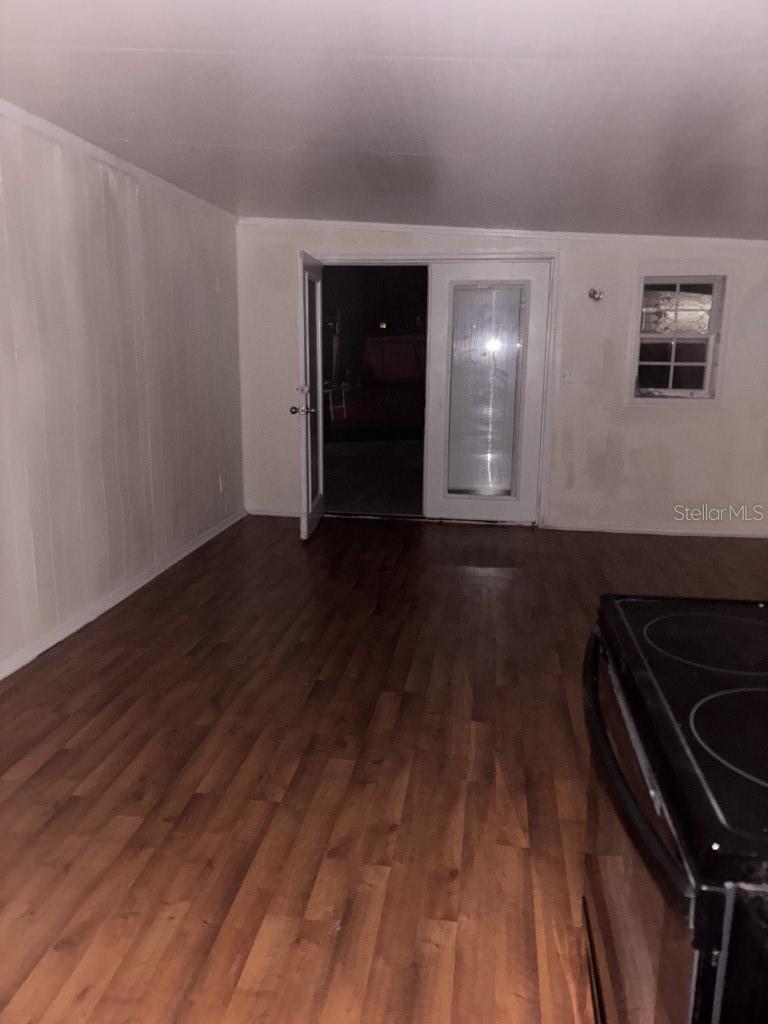 Image 9 of 19 For 16975 249th Avenue