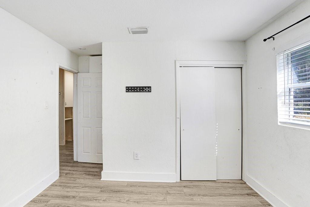 Image 13 of 22 For 1619 31st Avenue