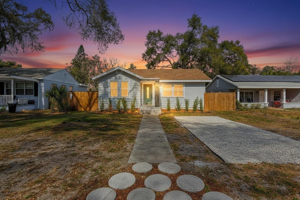 Image 3 of 40 For 918 Lambright Street