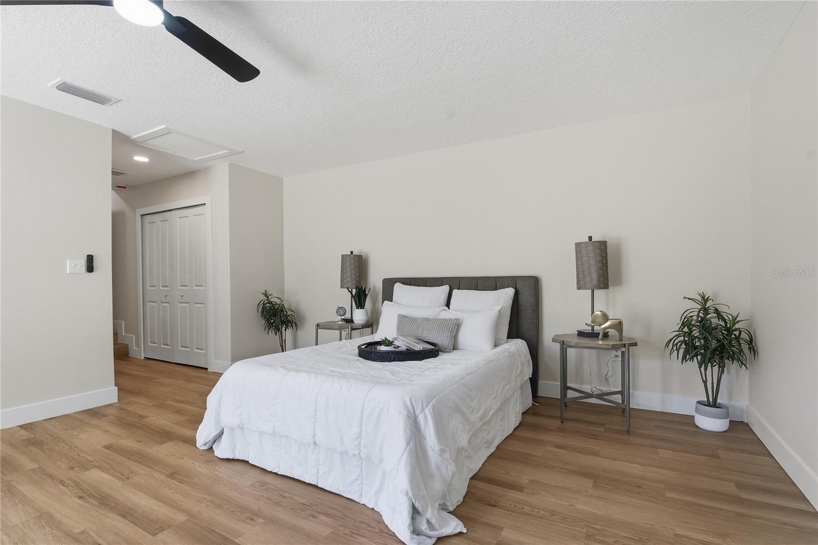 Image 30 of 40 For 918 Lambright Street