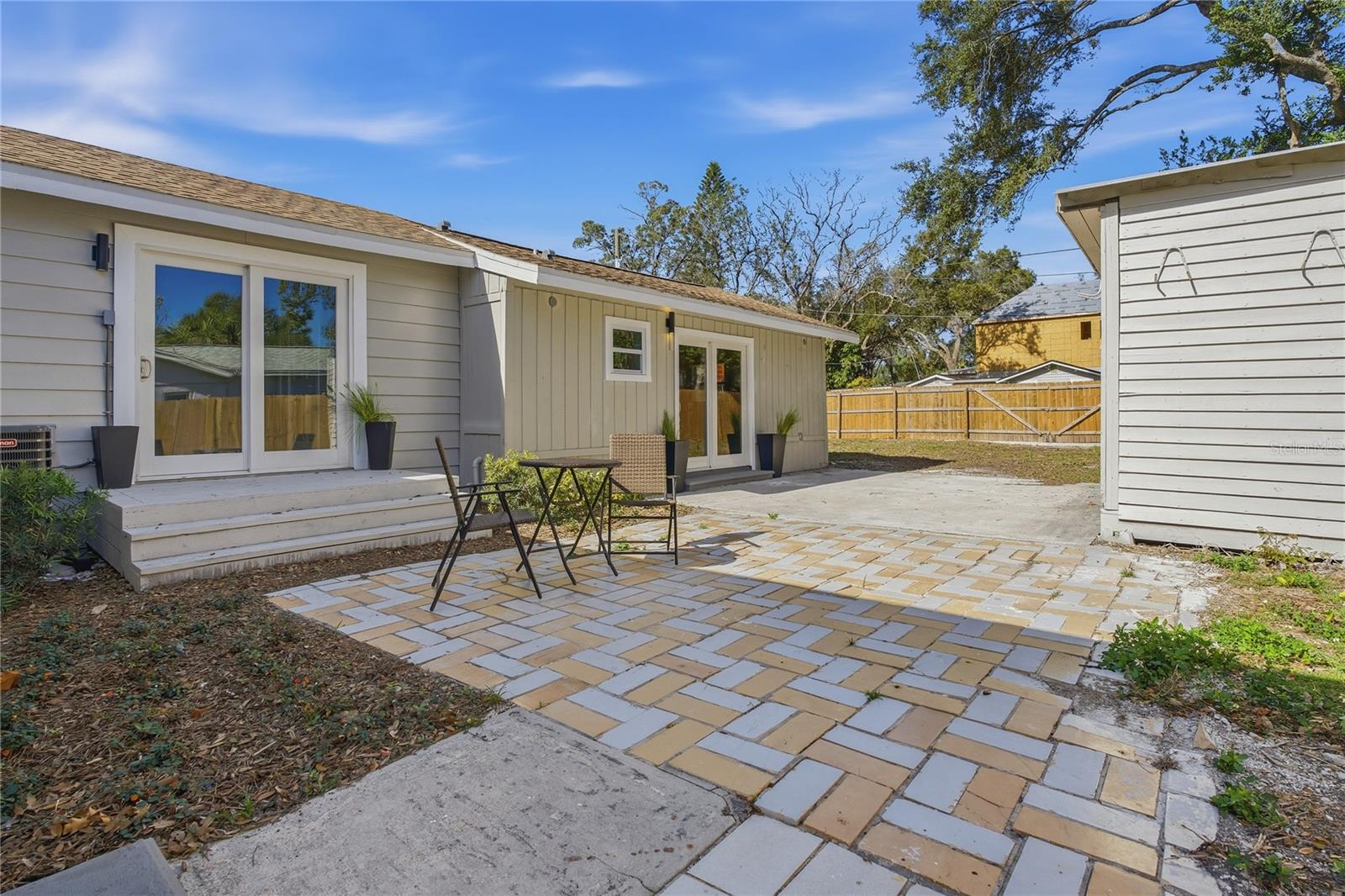 Image 34 of 40 For 918 Lambright Street