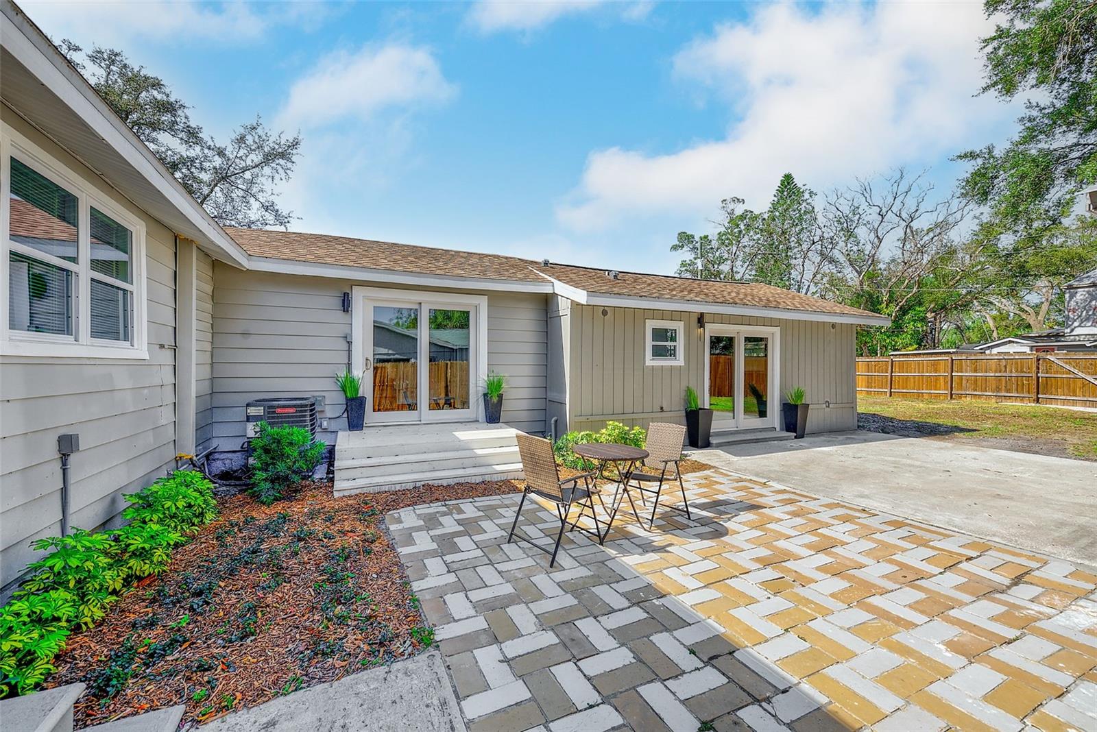 Image 36 of 40 For 918 Lambright Street