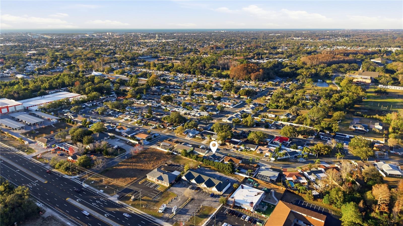 Image 35 of 36 For 6820 Larchmont Avenue