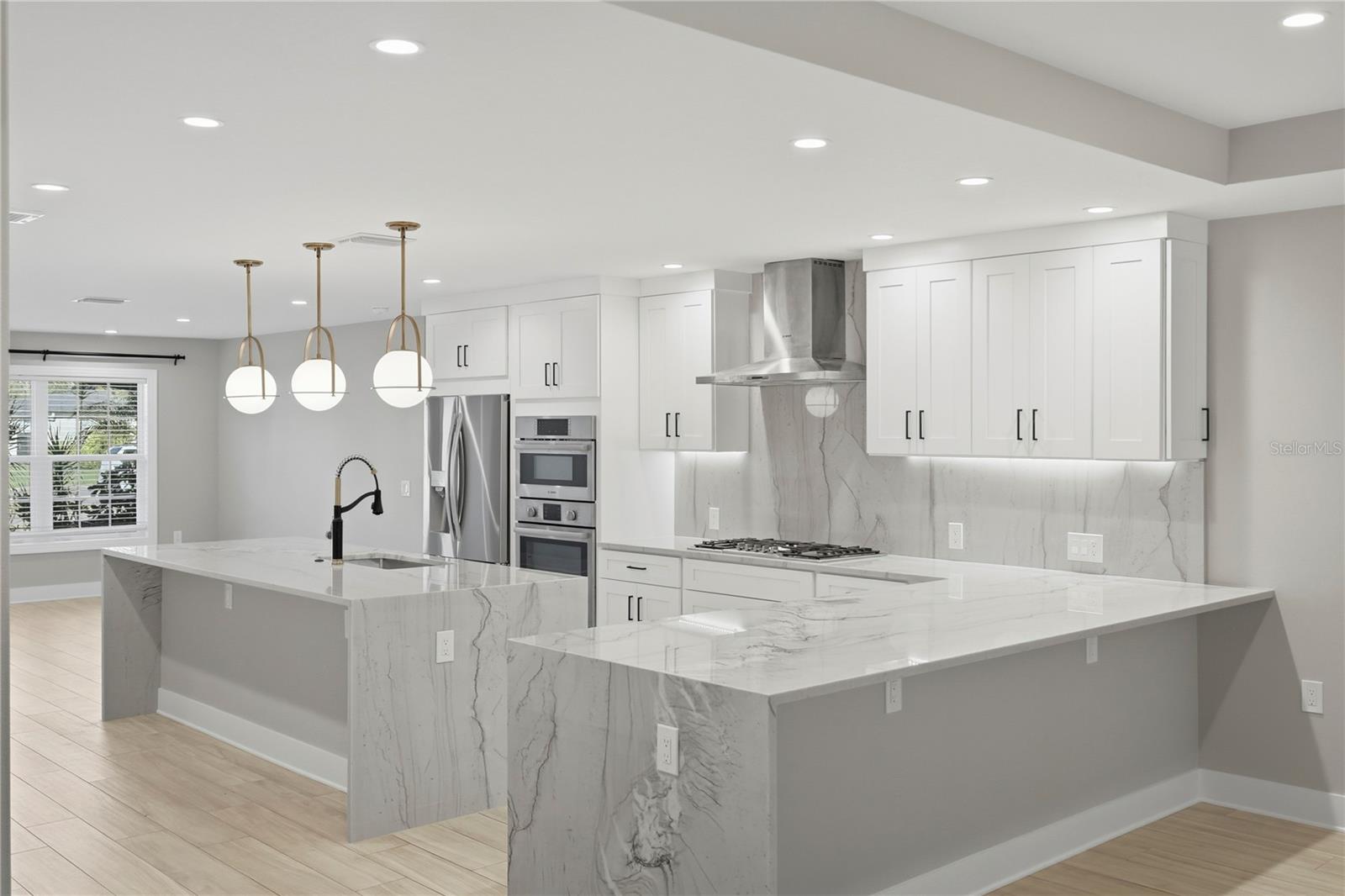 Image 10 of 45 For 845 Snell Isle Boulevard Ne