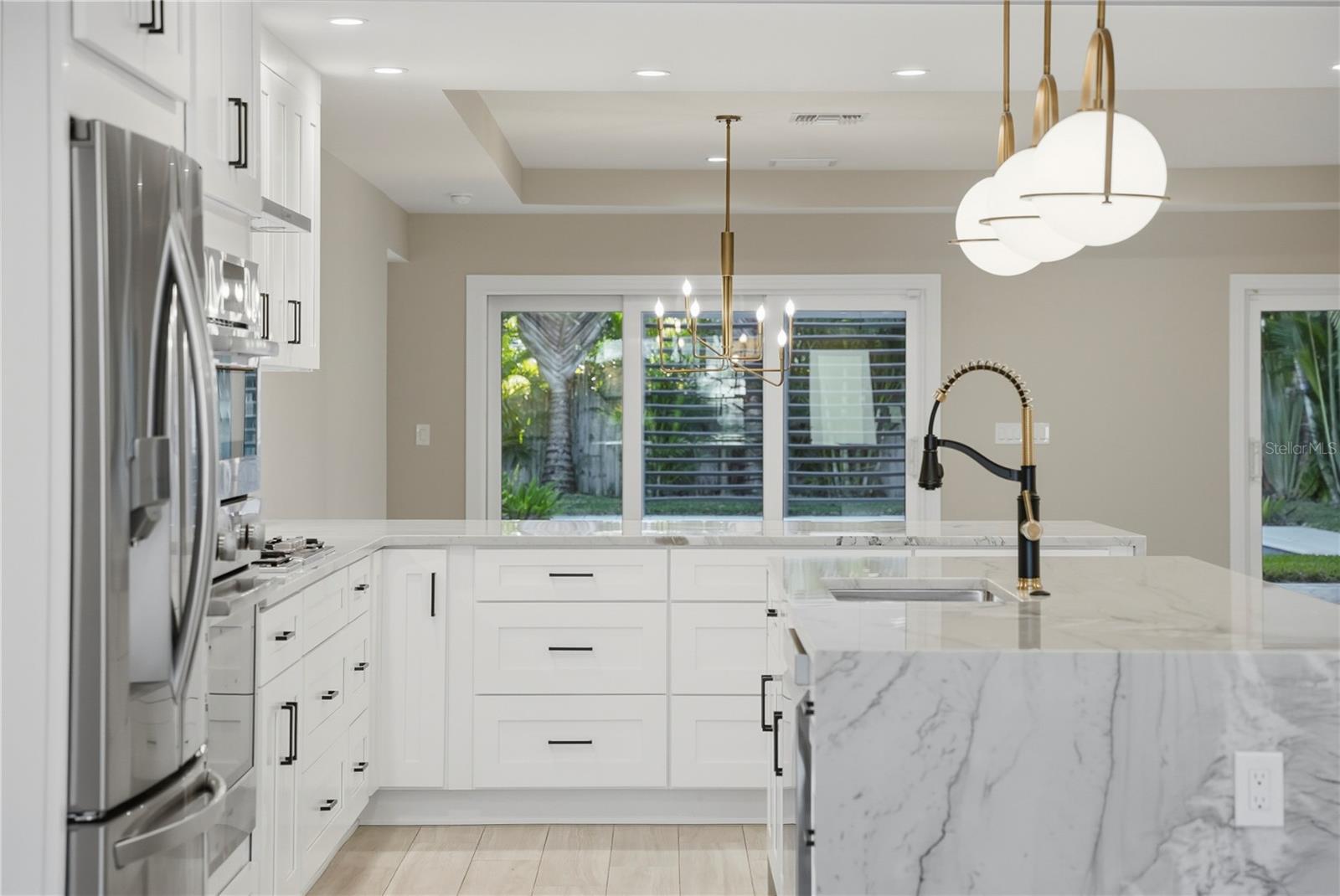 Image 14 of 45 For 845 Snell Isle Boulevard Ne