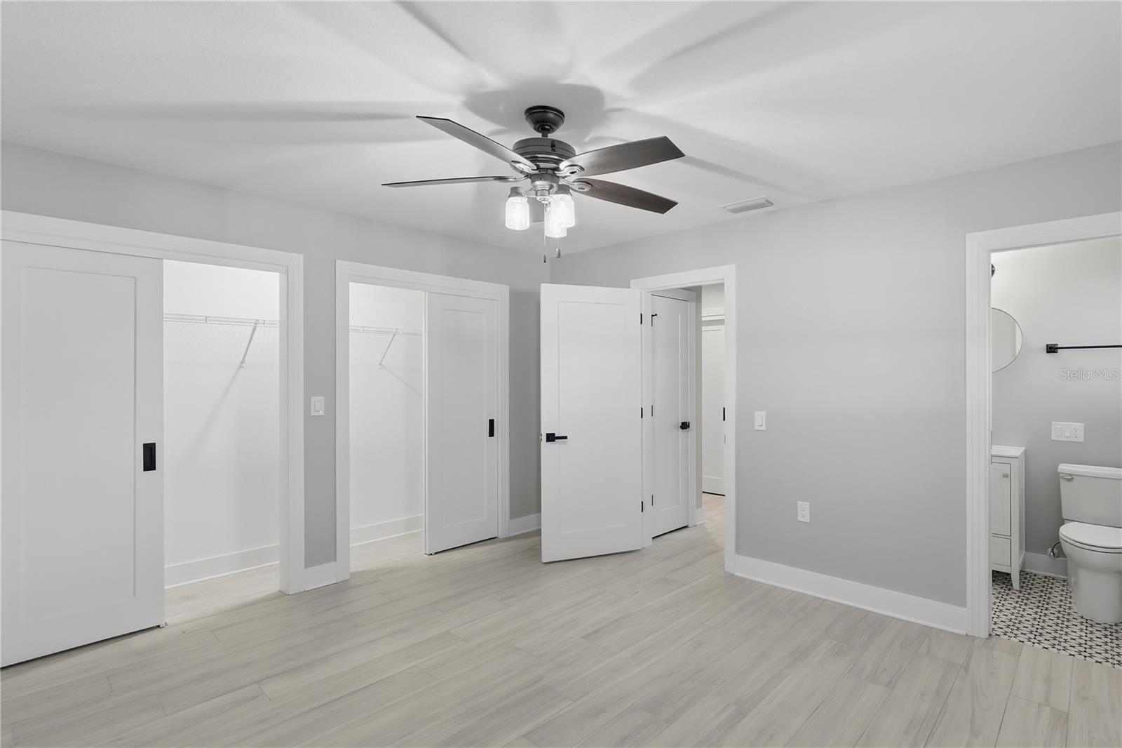 Image 25 of 45 For 845 Snell Isle Boulevard Ne