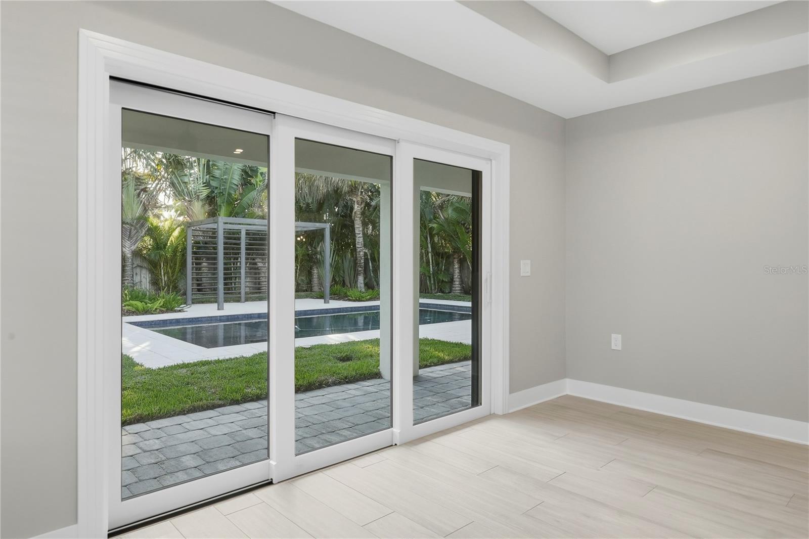 Image 28 of 45 For 845 Snell Isle Boulevard Ne