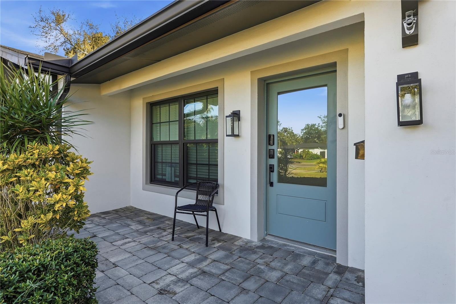 Image 5 of 45 For 845 Snell Isle Boulevard Ne