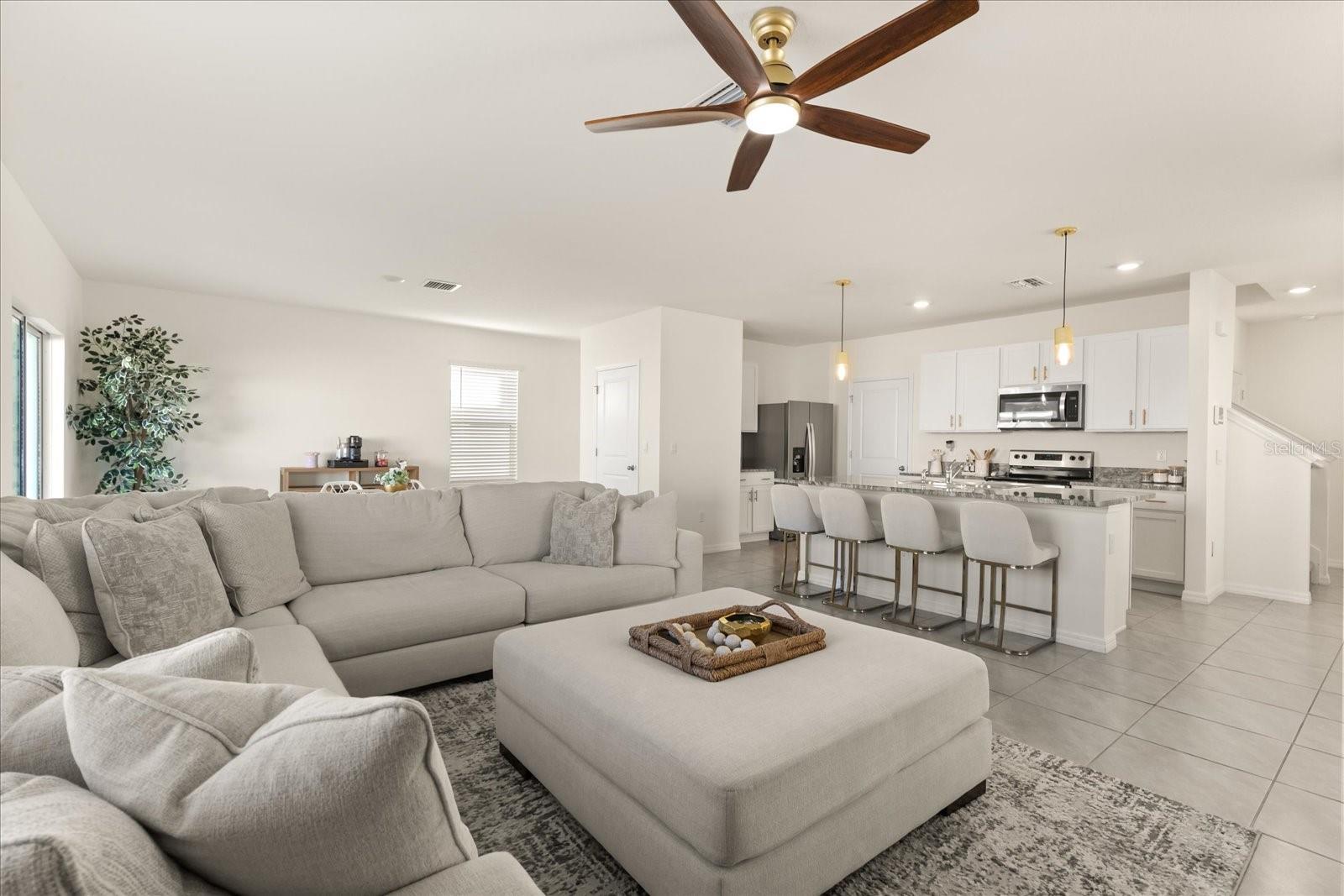 Image 4 of 40 For 5640 Wandering Willow Drive