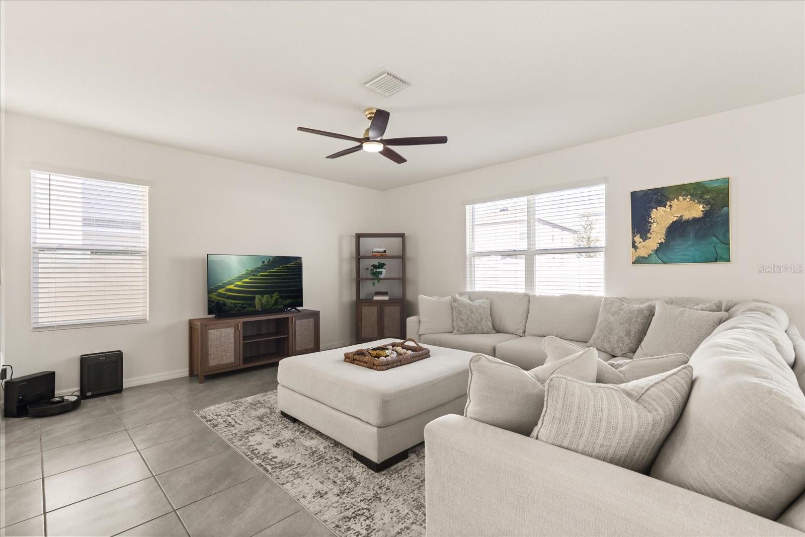 Image 5 of 40 For 5640 Wandering Willow Drive