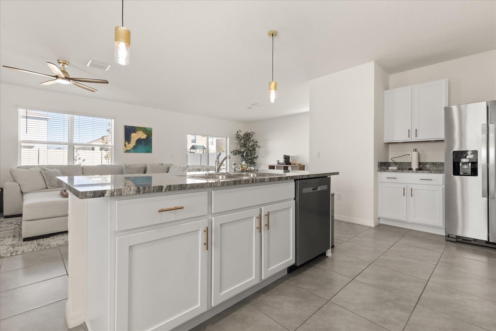 Image 9 of 40 For 5640 Wandering Willow Drive