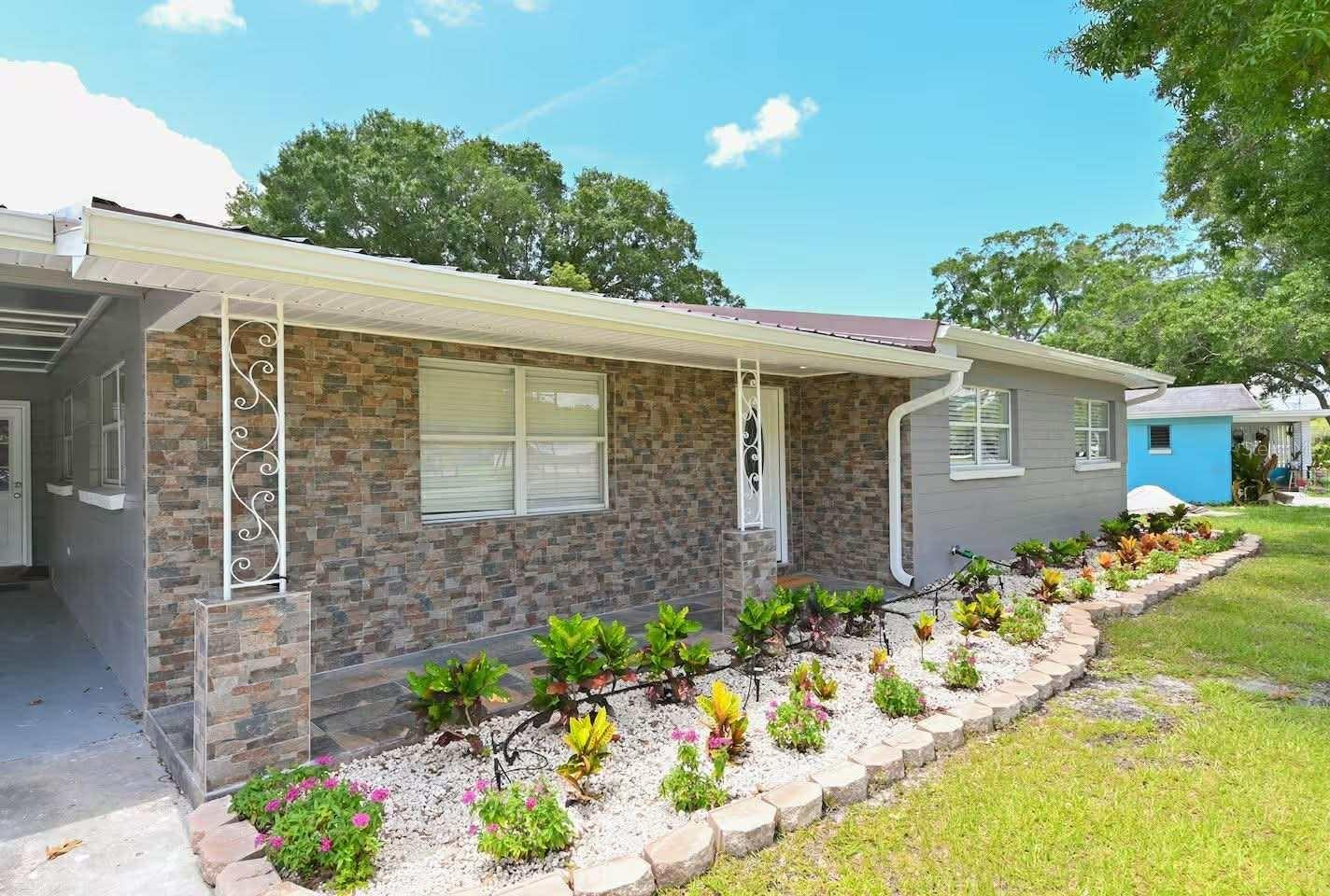 Image 3 of 34 For 4803 Wishart Boulevard