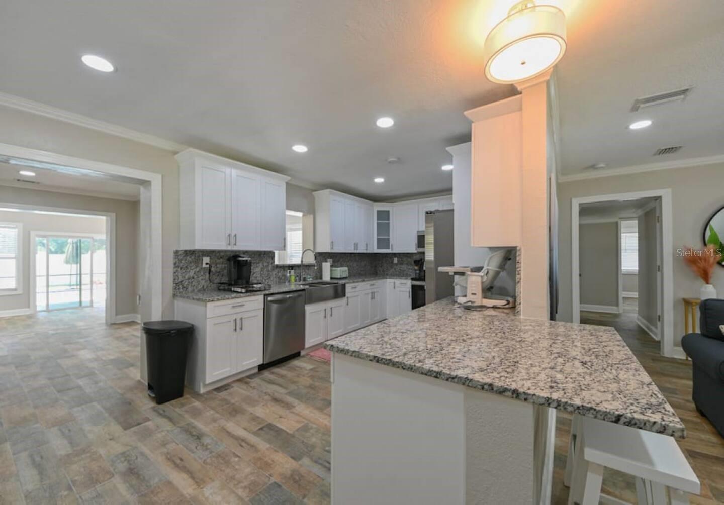 Image 8 of 34 For 4803 Wishart Boulevard