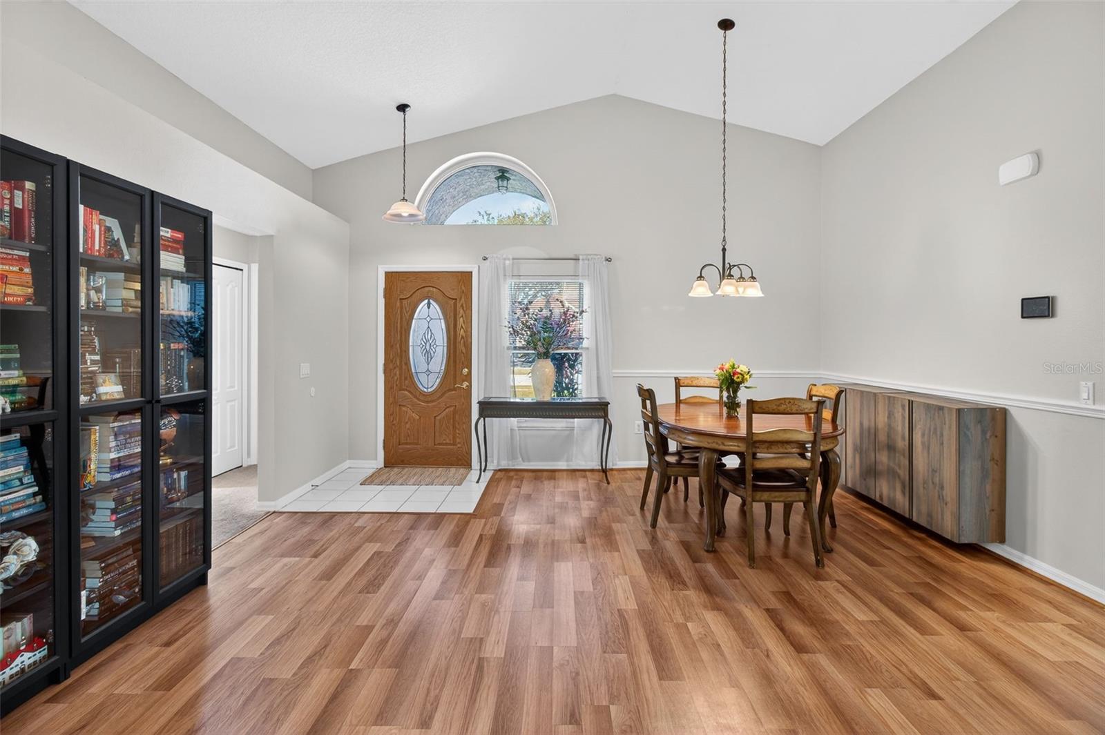 Image 5 of 35 For 8621 Manassas Road