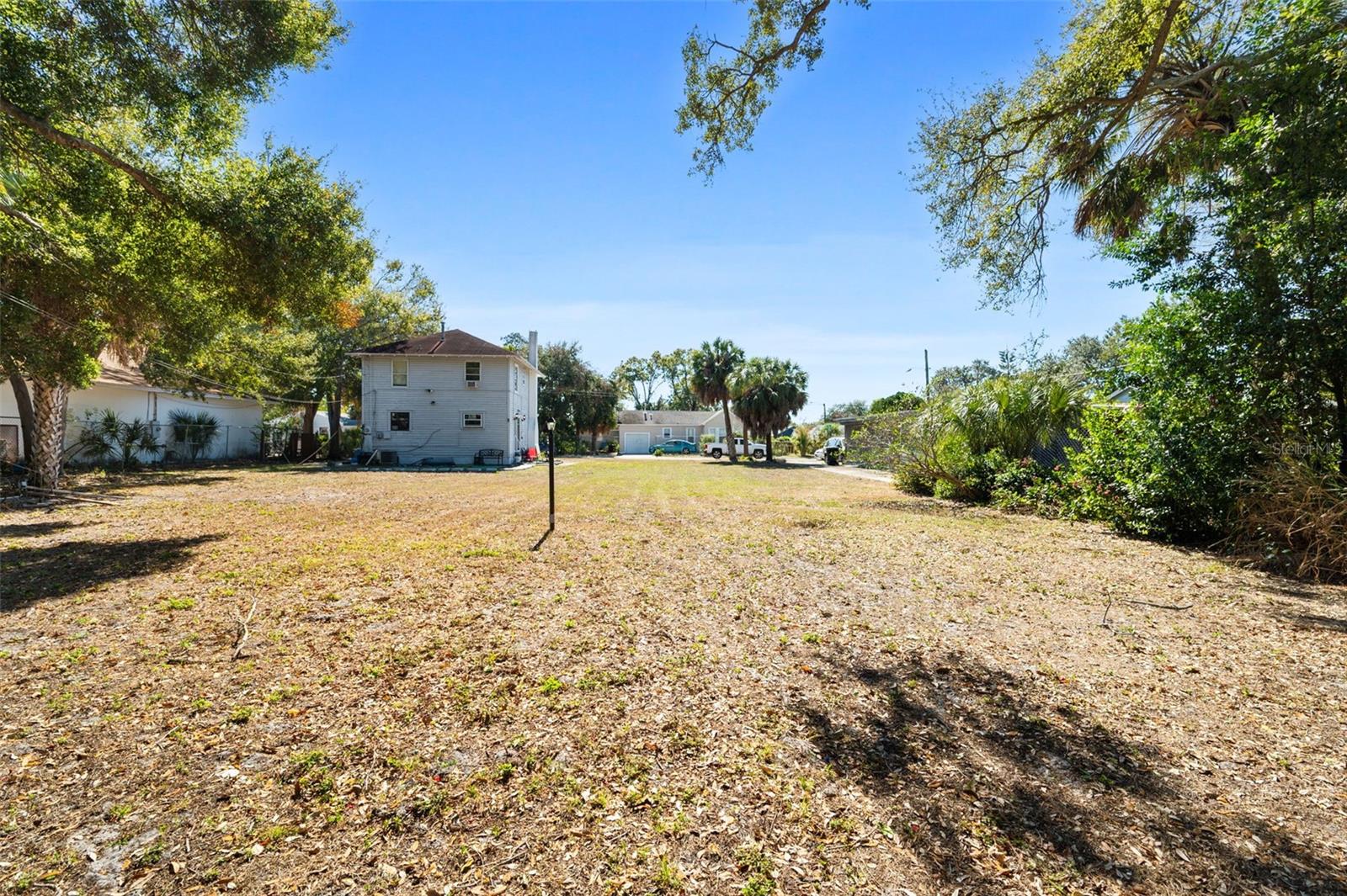 Image 12 of 13 For  13th Avenue 