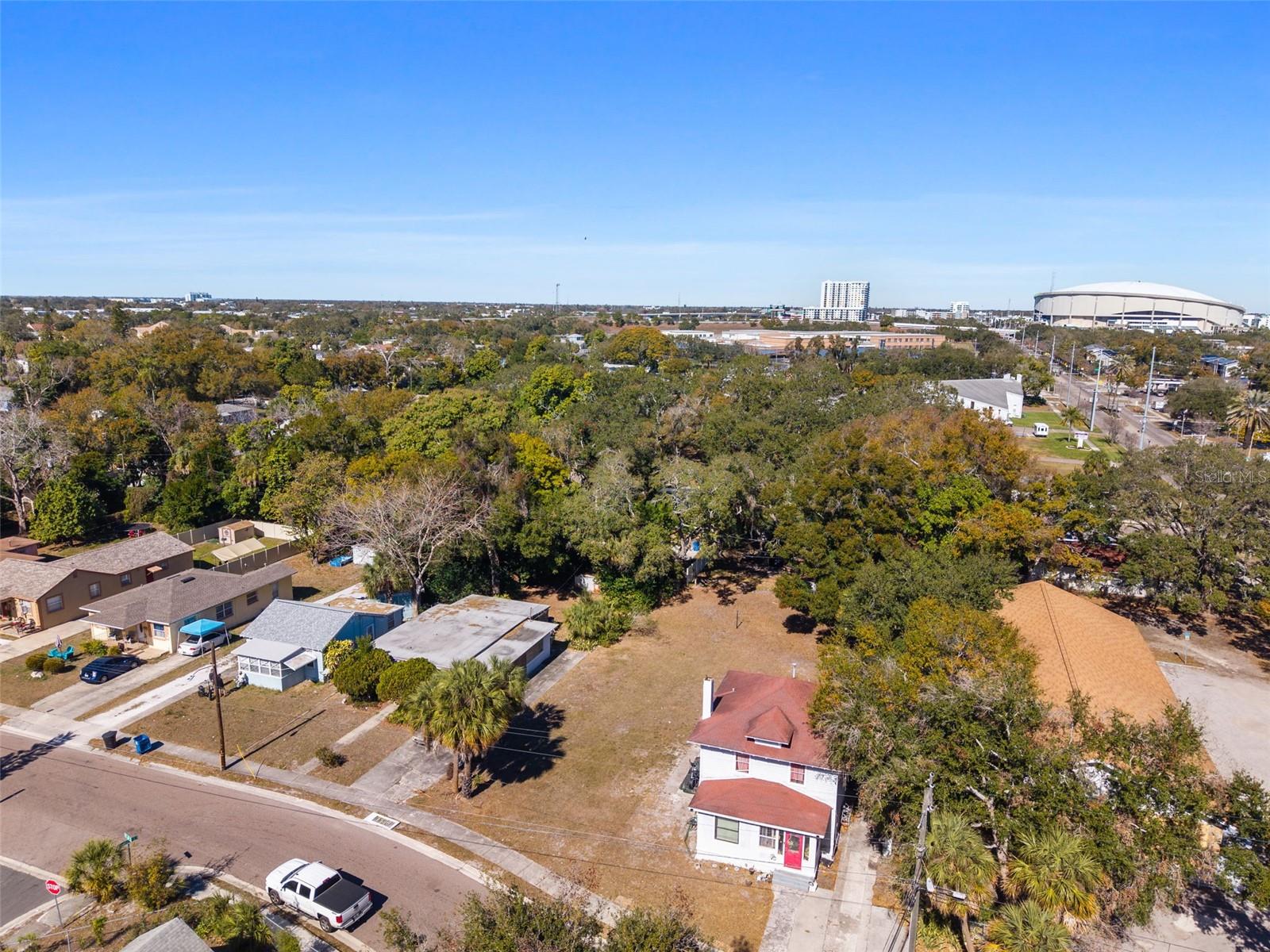 Image 9 of 13 For  13th Avenue 