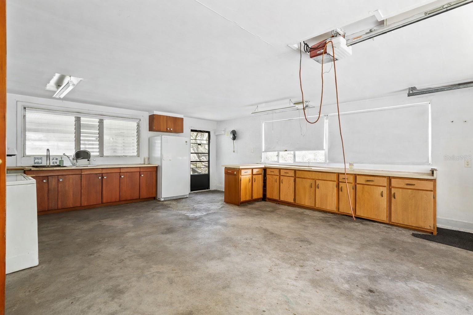 Image 12 of 22 For 4402 Lancaster Street