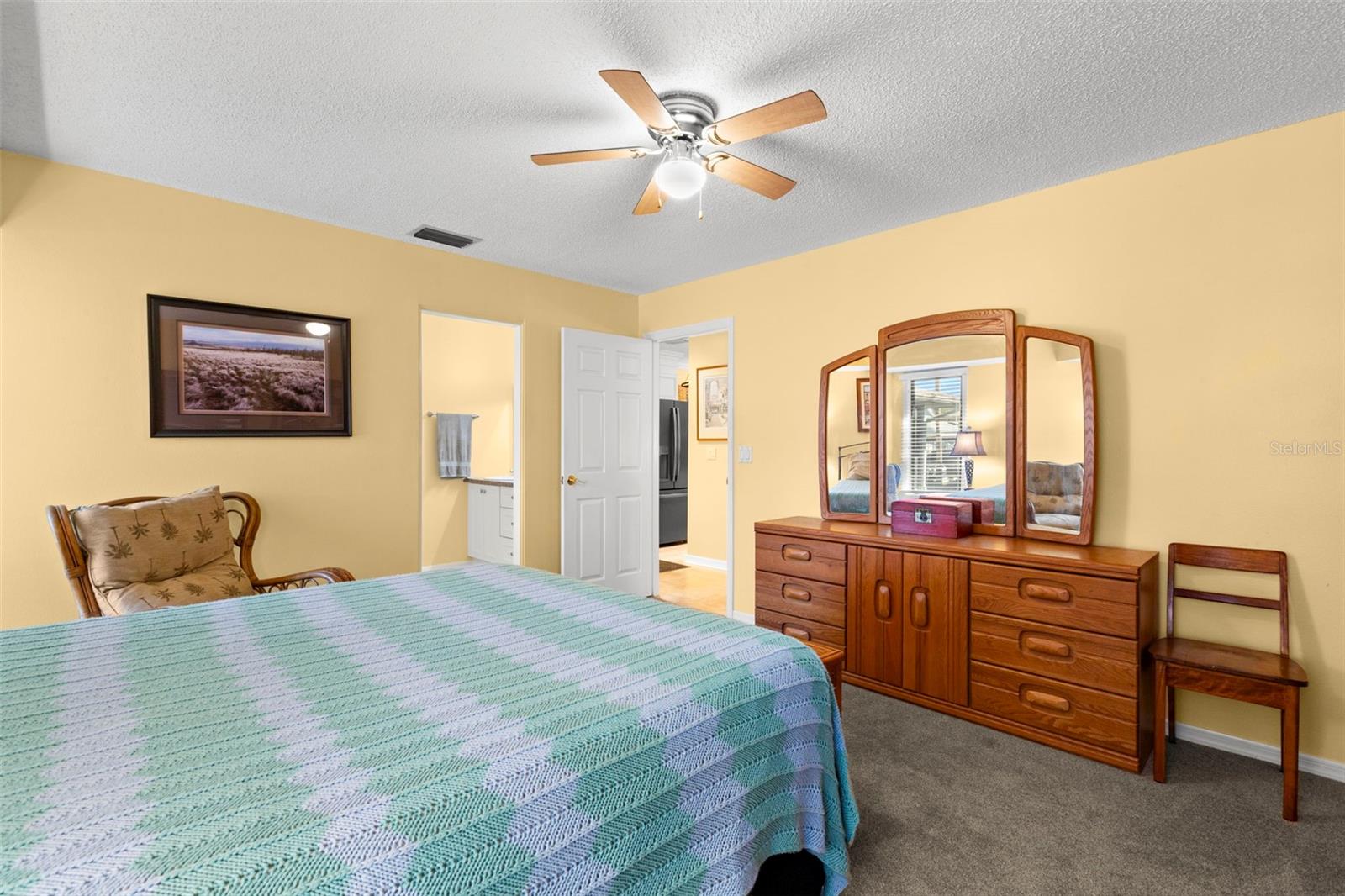 Image 19 of 41 For 1013 Caravel Court