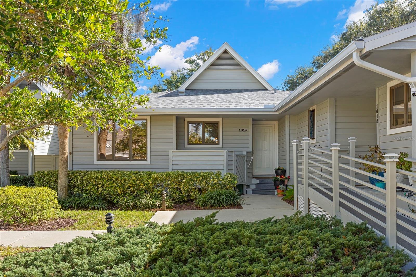 Image 2 of 41 For 1013 Caravel Court