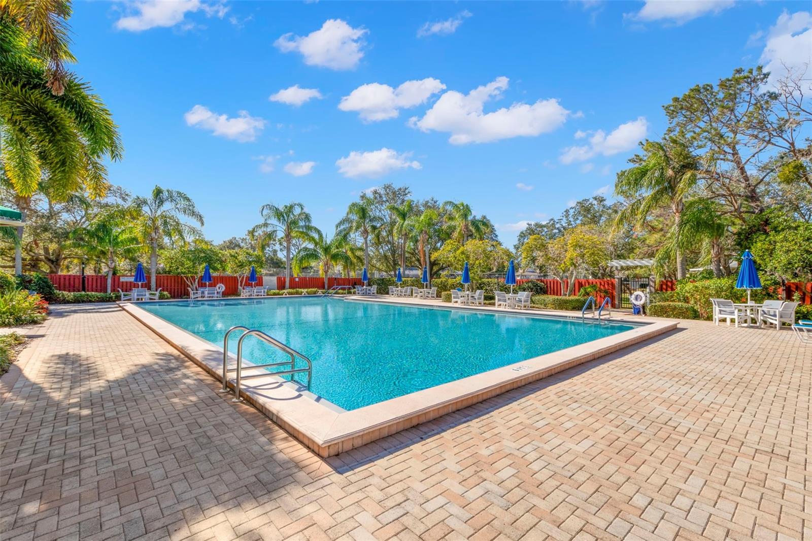 Image 35 of 41 For 1013 Caravel Court