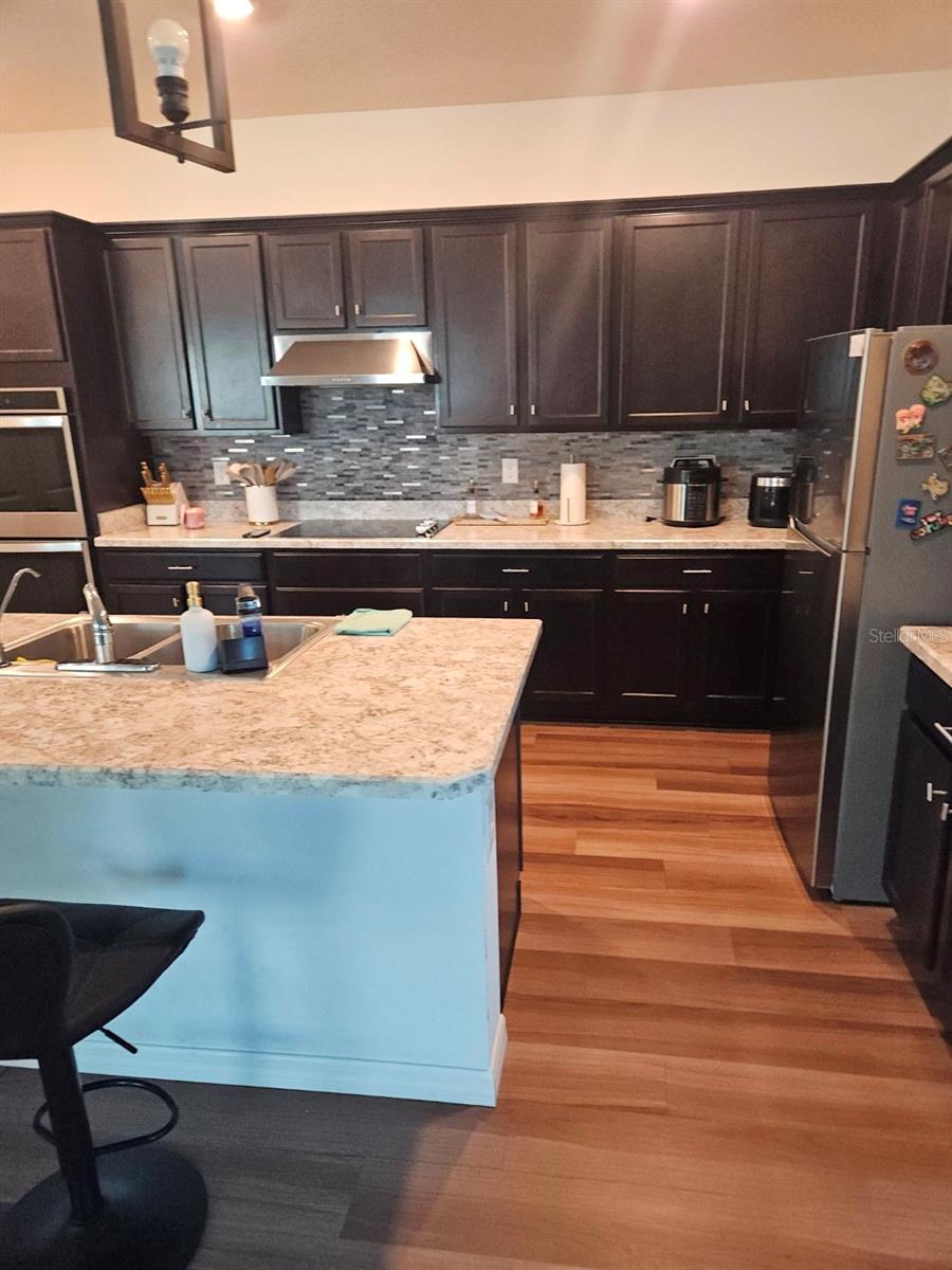 Image 4 of 10 For 404 Darcy Bluff Place