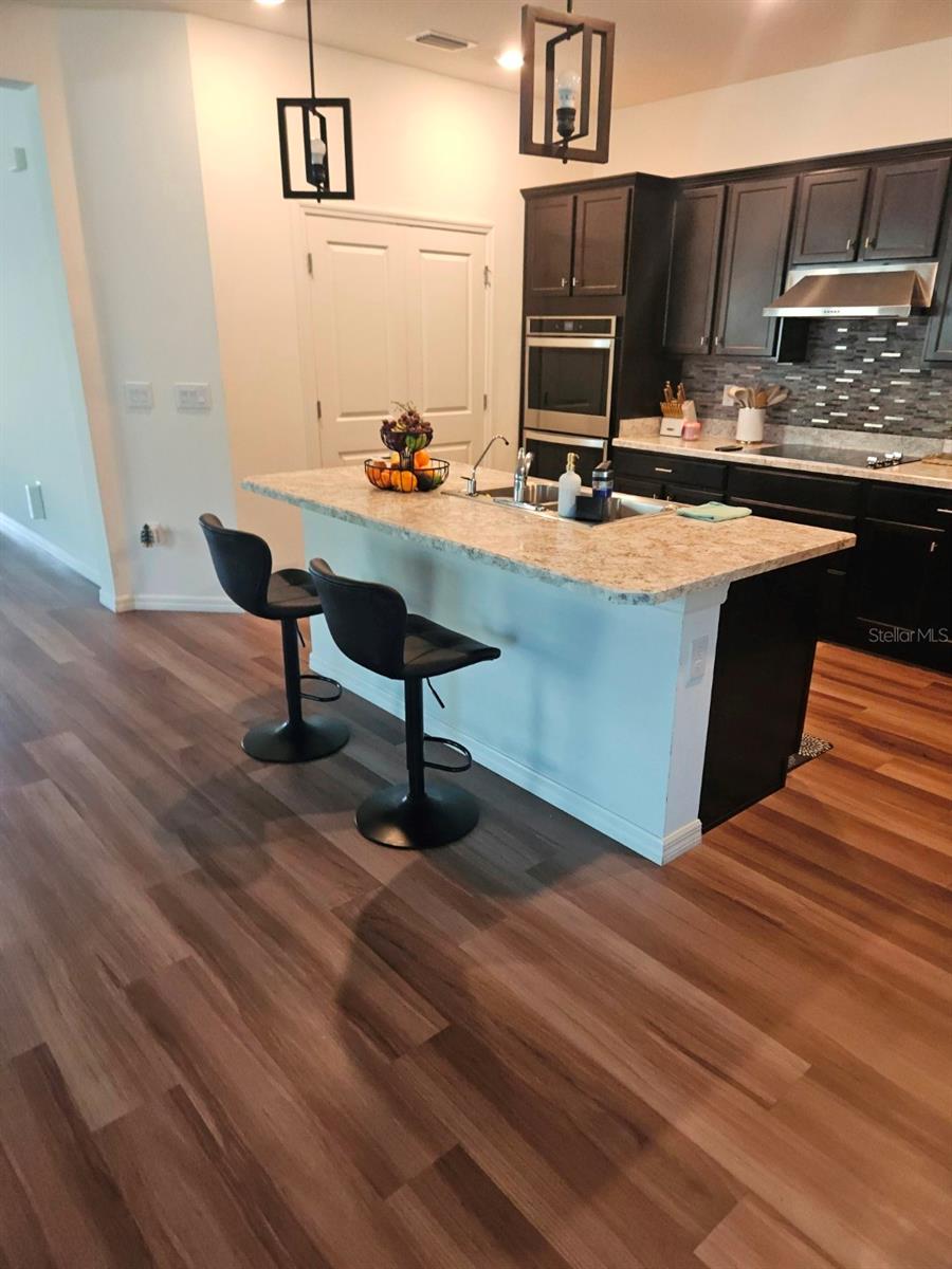 Image 5 of 10 For 404 Darcy Bluff Place