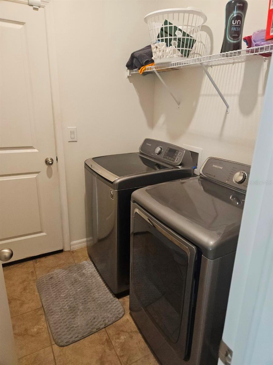 Image 7 of 10 For 404 Darcy Bluff Place