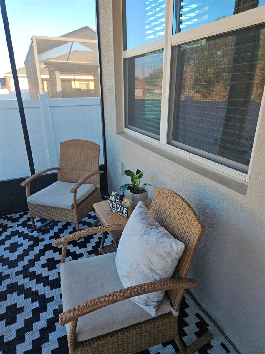 Image 8 of 10 For 404 Darcy Bluff Place