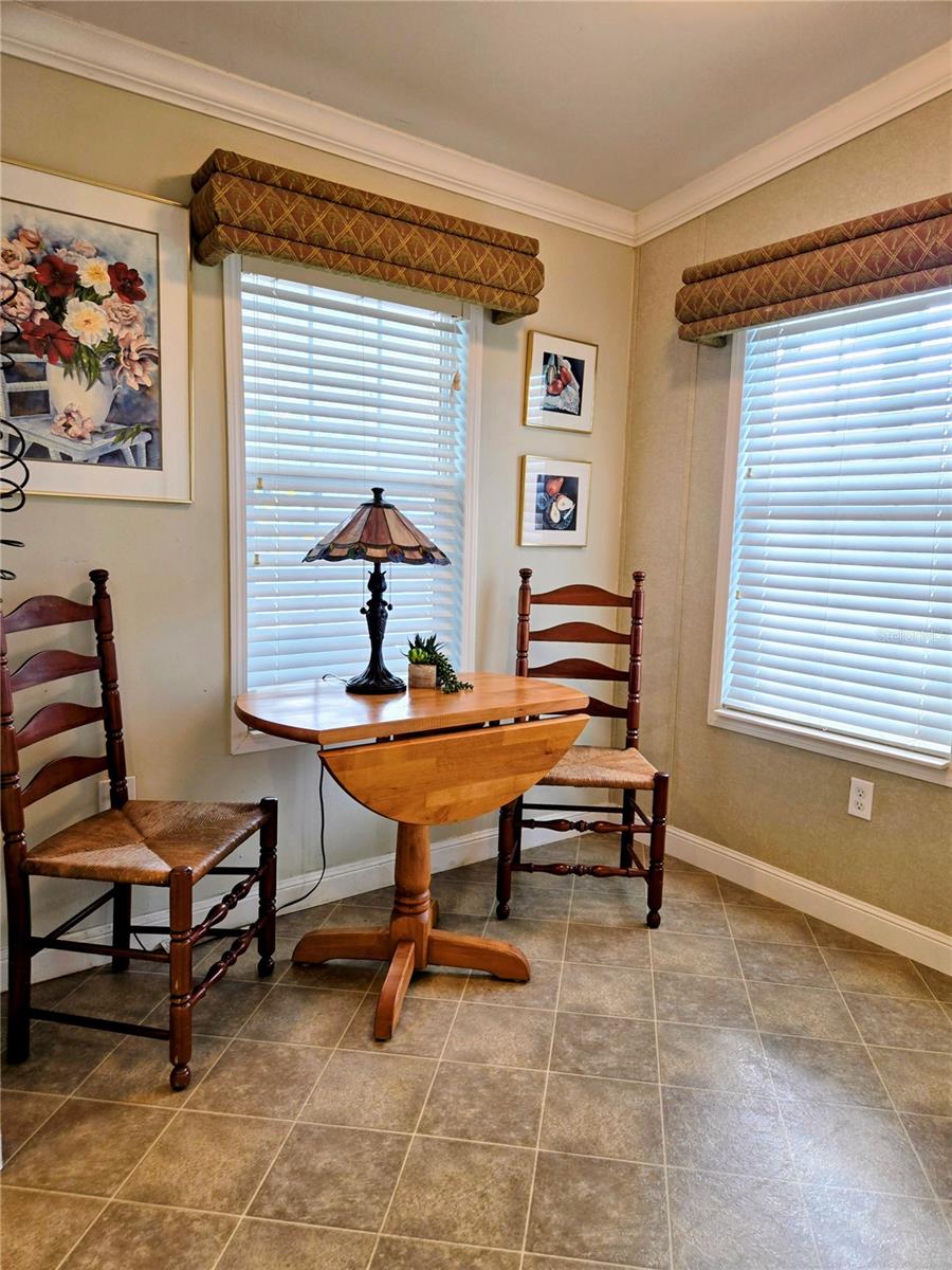 Image 33 of 56 For 6306 Wealthy Lane