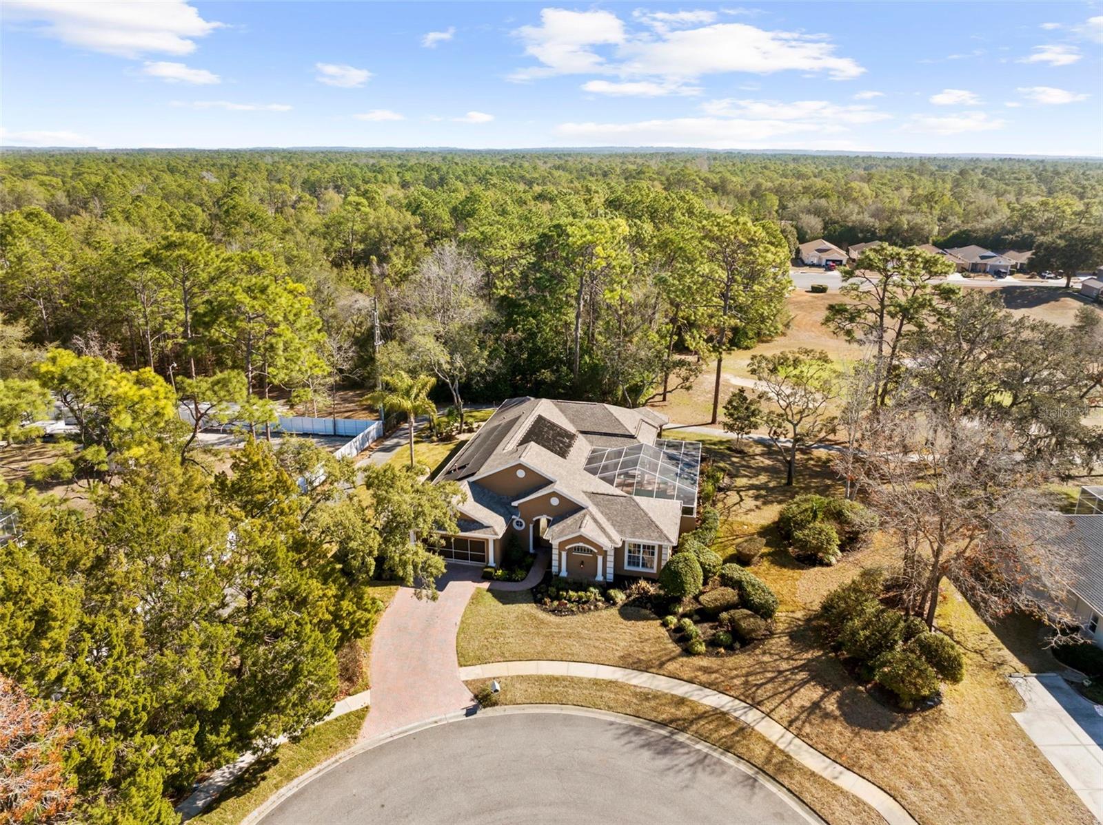 Image 4 of 56 For 15198 Surrey Bend