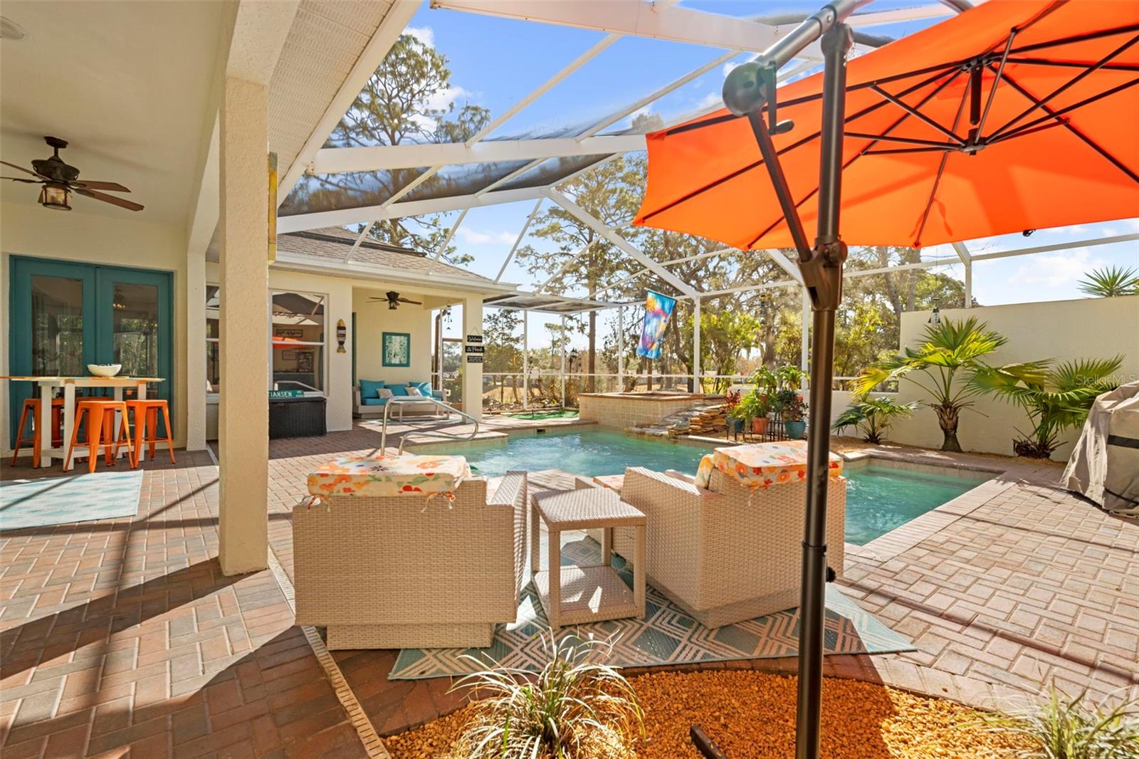 Image 8 of 56 For 15198 Surrey Bend