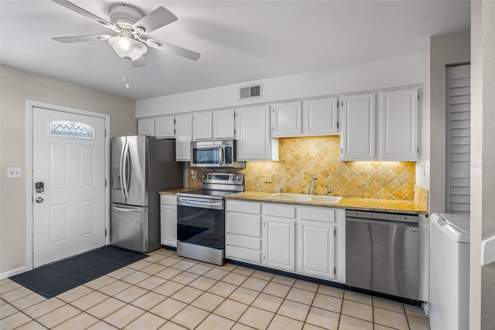 Image 12 of 49 For 4311 La Vera Court