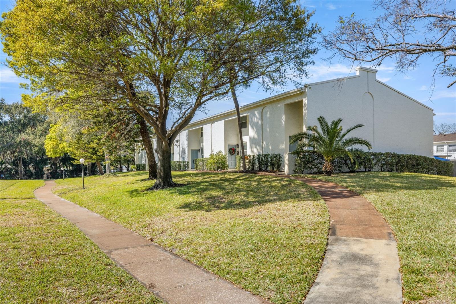 Image 39 of 49 For 4311 La Vera Court