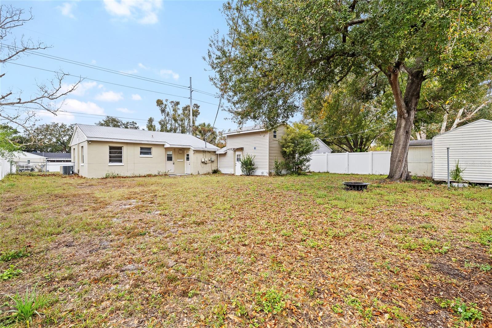 Image 24 of 34 For 3904 Clark Avenue