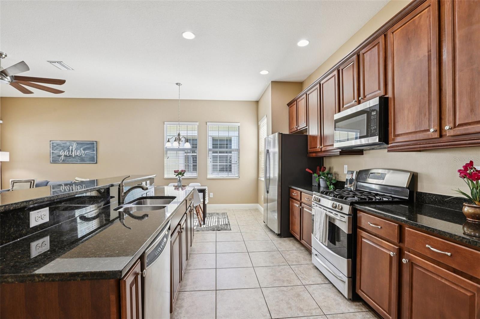 Image 8 of 32 For 221 Sunset Crest Court